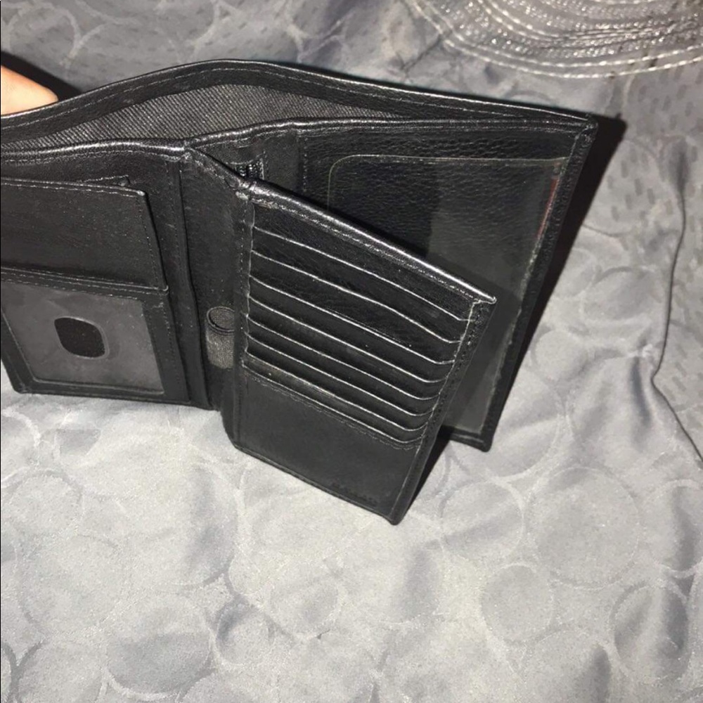 Relic Wallet.